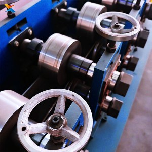 Special Keel Machine for Light Steel Villa, Multi-Function CNC Keel Processing Machine