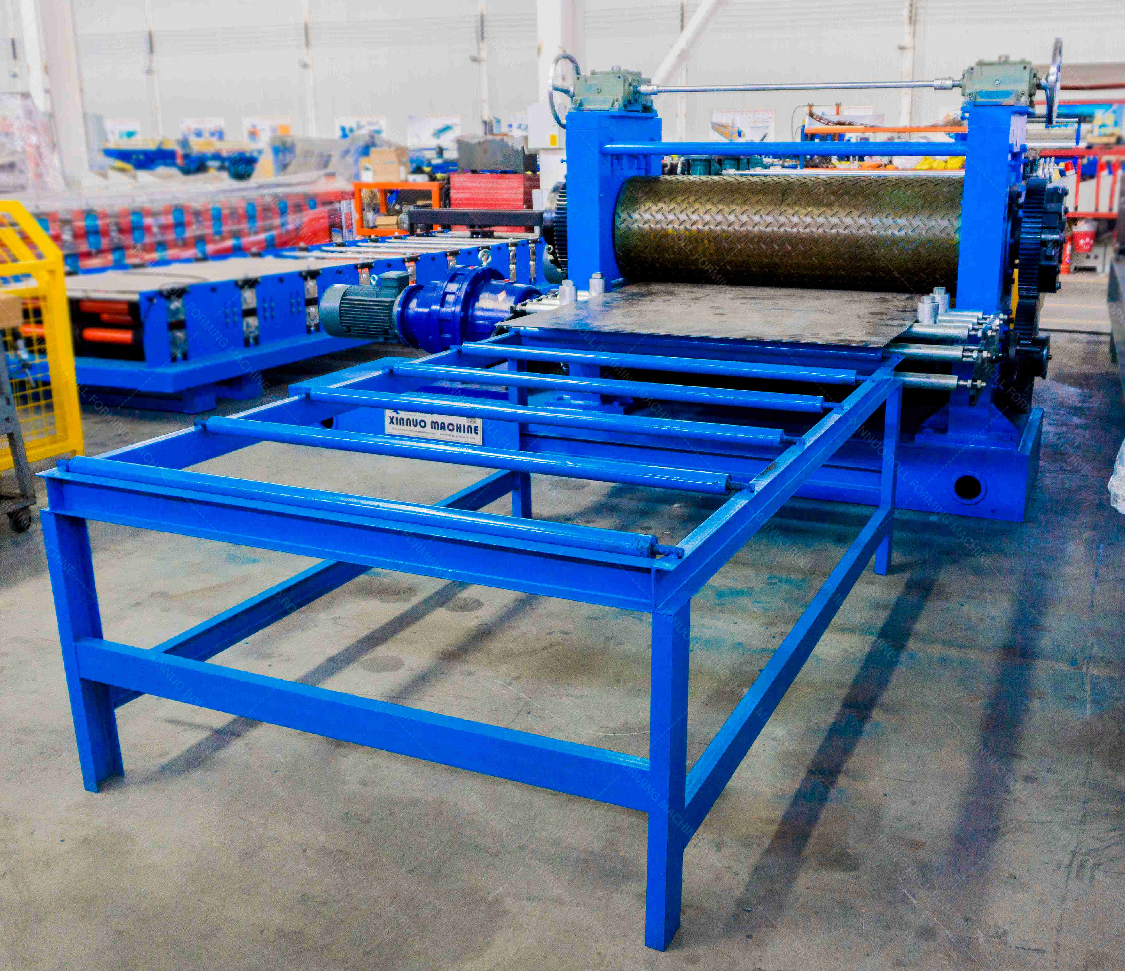 New arrival: Xinnuo Willow leaf pattern embossed steel plate production line