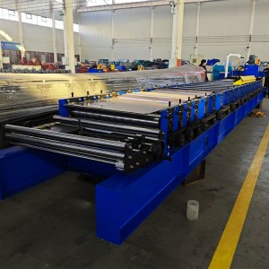 corrugated panel roll forming machine