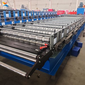 Special Deep Mold Design Protect Resilience Rubber Plastic Cotton Board Press Machine Insulated Metal Tile Roll Forming Machine