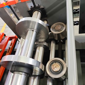 Galvanized Steel C Purlin Making Machine | Adjustable C U Channel Roll Former with Hydraulic Cutter