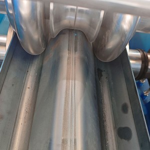 High Speed Guardrail Hot-Dip Galvanized Anti-Collision Highway Guardrail