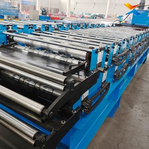 Portable Trapezoidal Roof Sheet Machine | On-Site Metal Panel Roll Forming Equipment for Construction