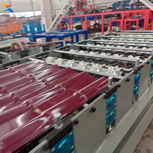 Glazed tile cold roll forming machine
