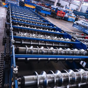 Durable Stainless Steel Trapezoidal Plate Forming Machine With PLC Control