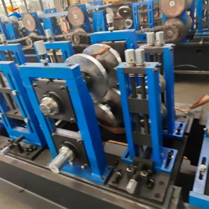 PLC Control CZ Purlin Roll Forming Machine High Speed