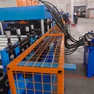 High Precision CZ Purlin Machine