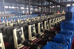 Highway Guardrail Roll Forming Machine