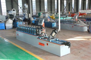 2024 Xinnuo New Design High Quality Metal Stud and Track Light Steel Keel Roll Forming Machine Cold Roll Forming Machine