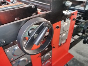 Brazil new trend roof tile roll forming machine