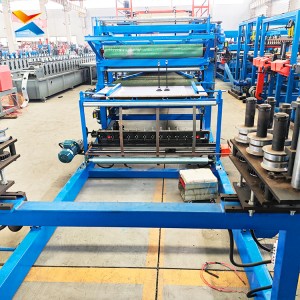 Algeria & Morocco Sandwich Panel Roll Former | Gearbox Drive | Hebei Xinnuo 14-Year Gold Supplier