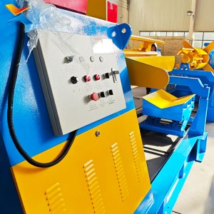 Xinnuo Hydraulic Decoiler Automatic Steel Coil Uncoiler Machine 5T 10T Capacity for Roll Forming Line